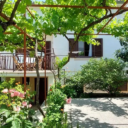 Apartman Natty Murter Exterior photo